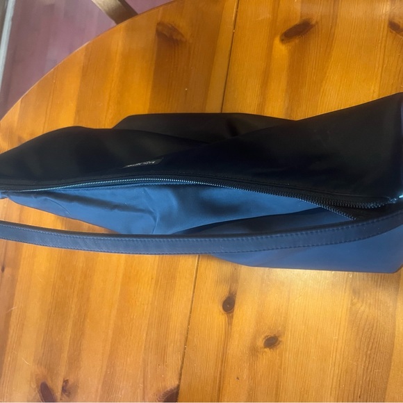 Kate Spade purse - Picture 11 of 11